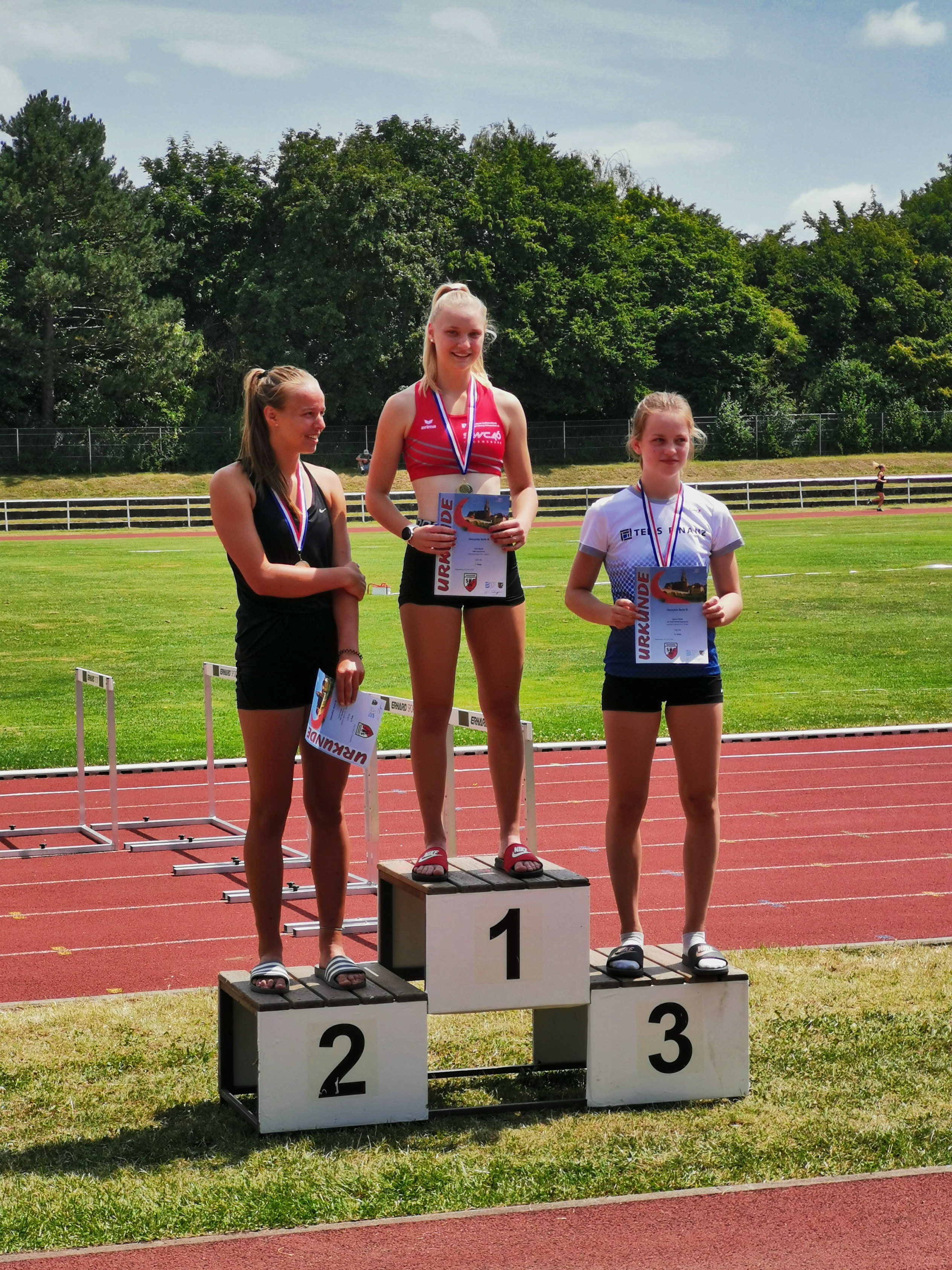 66612C53 54AD 4E05 ACA4 87C9AE8F989D 1 201 a